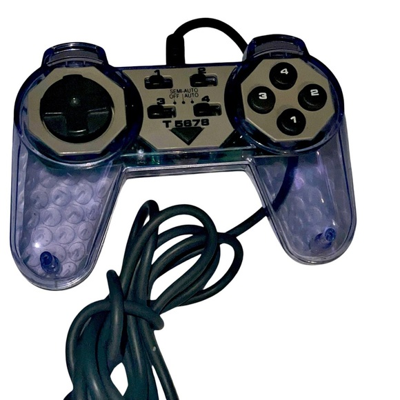 Vintage CompUSA T5678 Transparent Clear Wired PC Game Controller - Picture 3 of 6